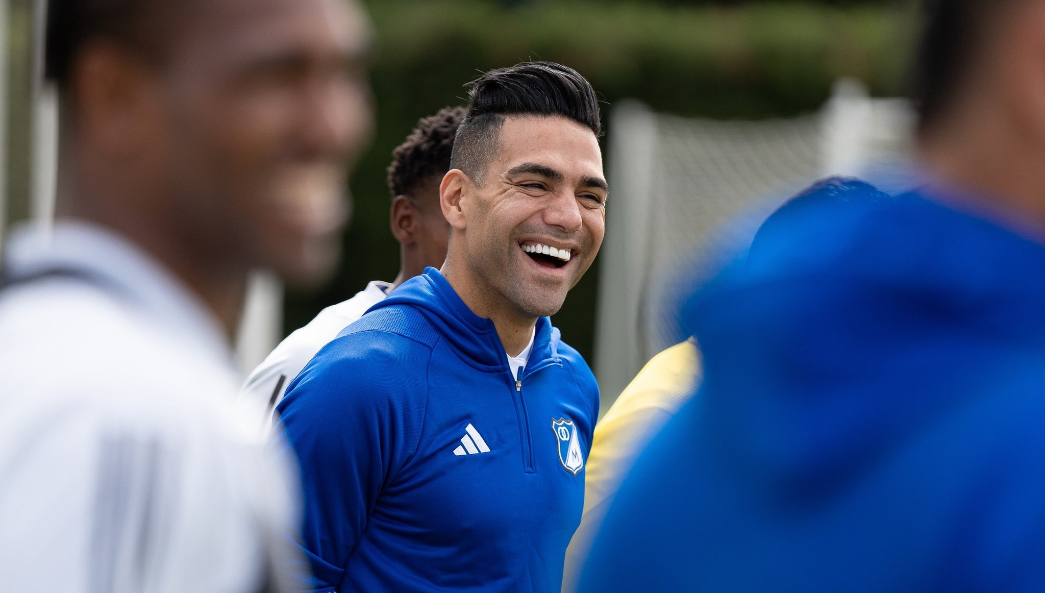 El delantero estará seis meses más en el equipo de sus amores - FDP Radio