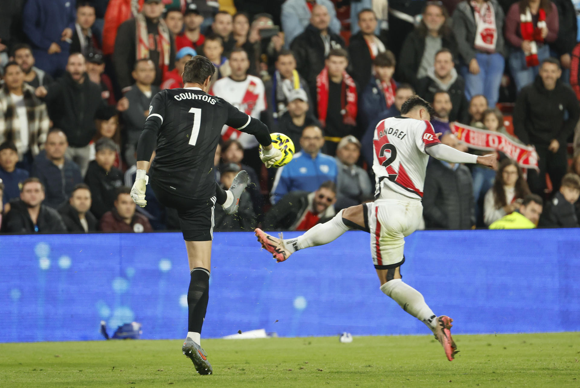 El Rayo Vallecano puso fin a la racha de victorias del Real Madrid ...
